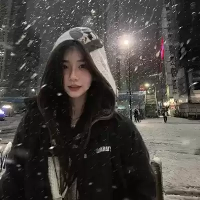 公奥婷